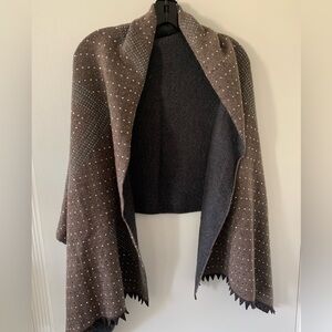 Elyse Allen cashmere shawl/scarf, like new condition